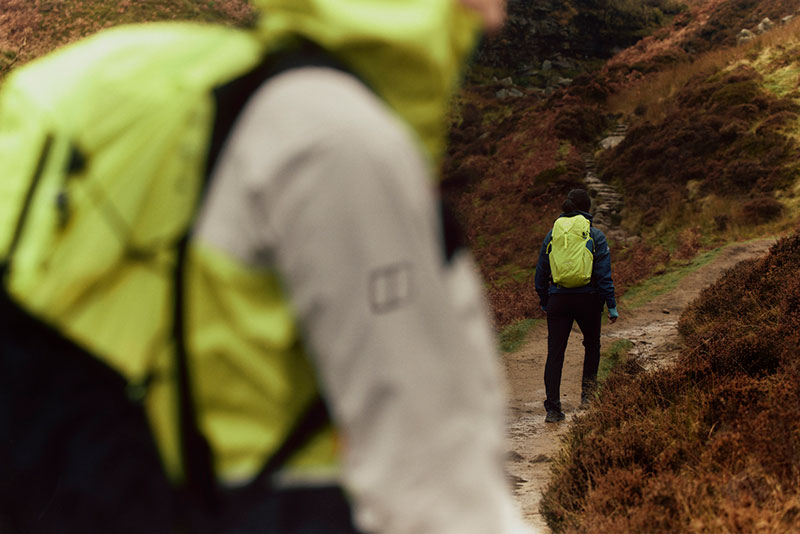 Berghaus W Remote Hike 23 lifestyle b 002