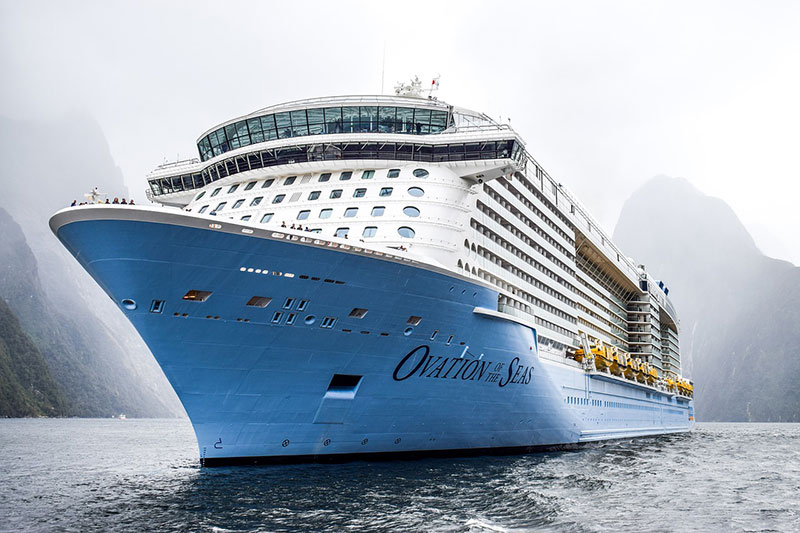 Ovation of the Seas RCI
