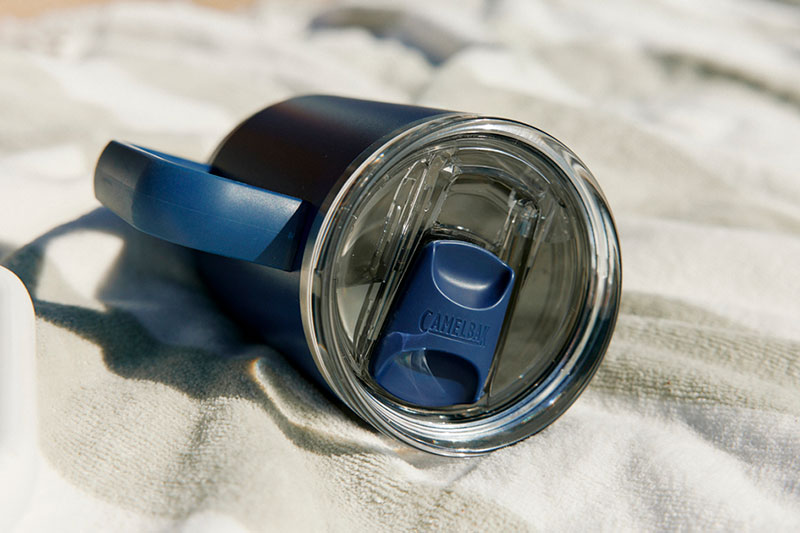 The CamelBak Thrive Tumbler Lid is leak proof 002