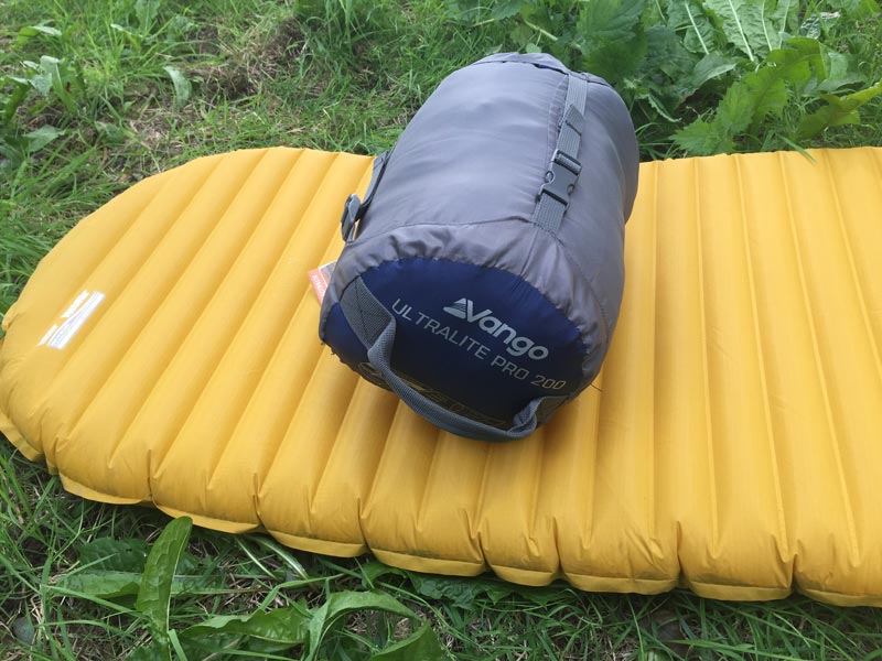 Vango Ultralite pro 200 8