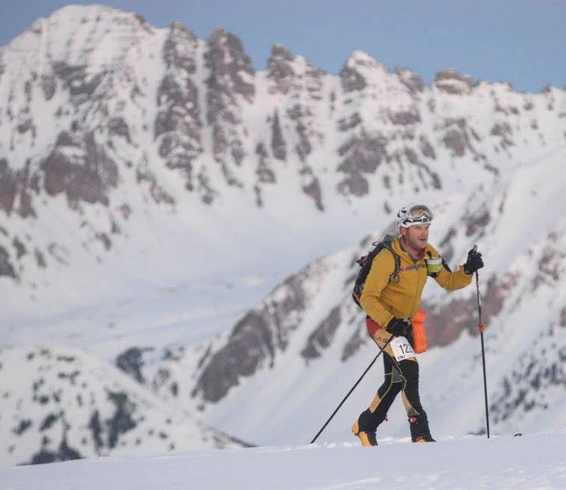 skiing